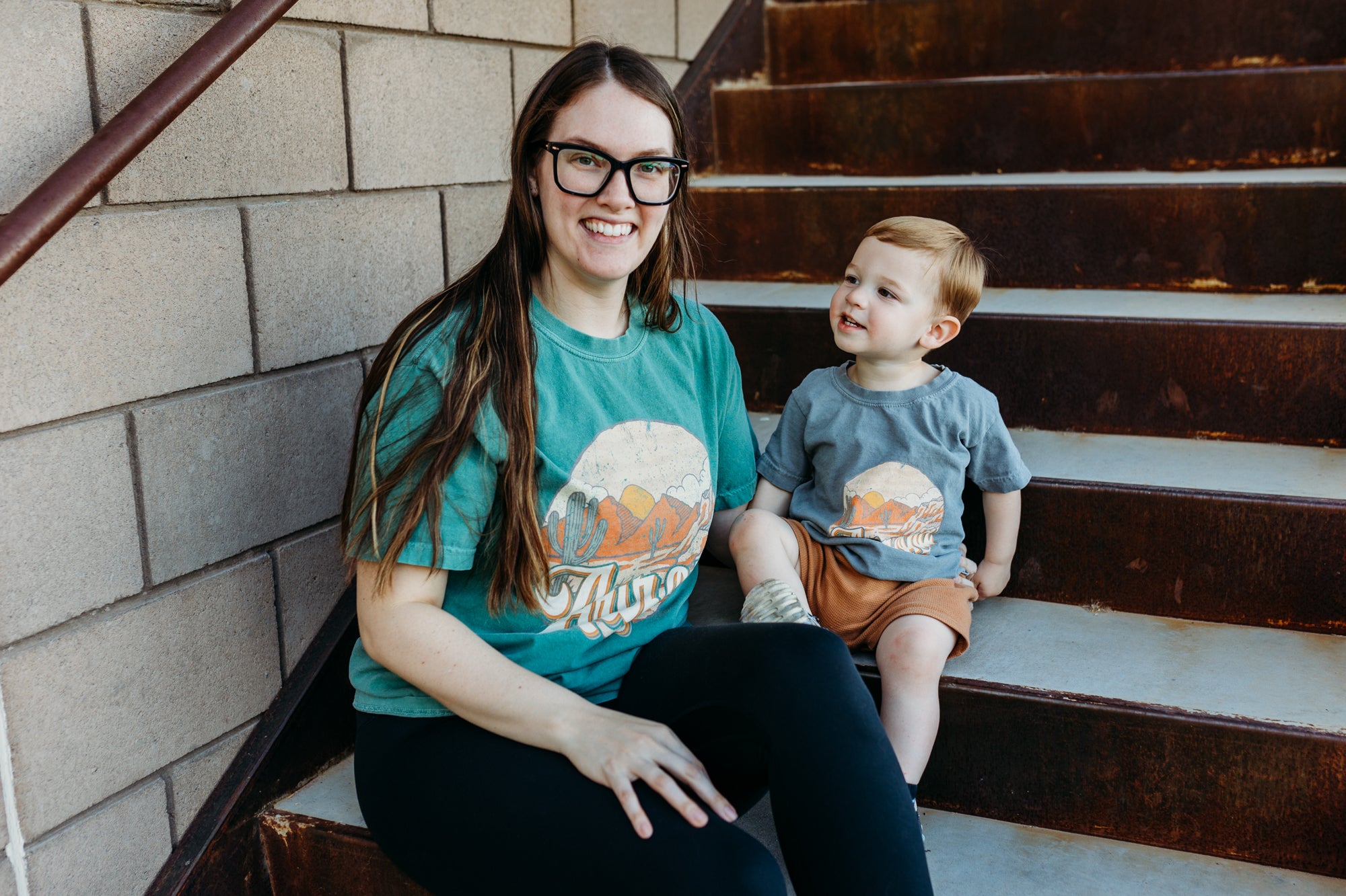 Arizona Colorful Tee